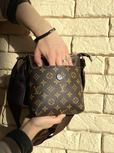   Louis Vuitton  (1949584850) 4