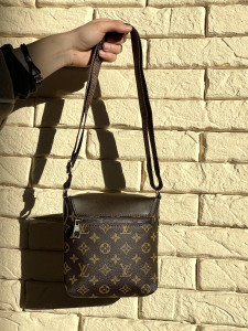   Louis Vuitton  (1949584850) 5