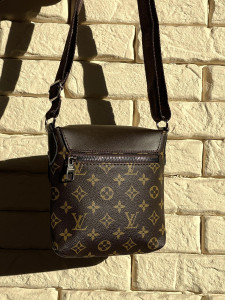   Louis Vuitton  (1949584850) 8