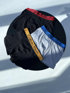  Calvin Klein (3 ) (214457796850)