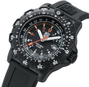   Luminox XL.8821.KM 3