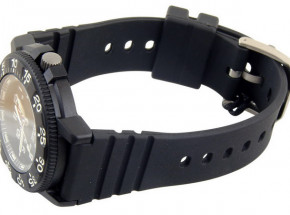   Luminox XS.3001 4