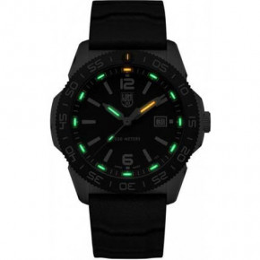   Luminox XS.3121 3