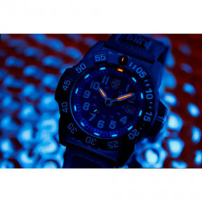   Luminox XS.3503 4