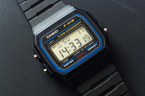   Casio F-91W-1AWYEF 3