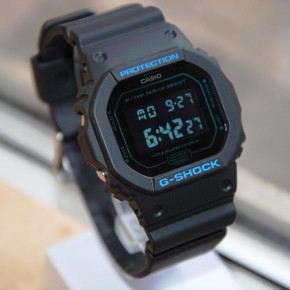   Casio DW-5600BBM-1ER