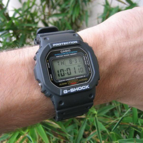   Casio G-Shock DW5600E 5