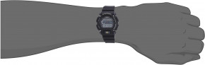  Casio G-Shock (DW-9052-1BCG) 5