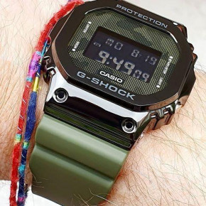   Casio GM-5600B-3ER 3