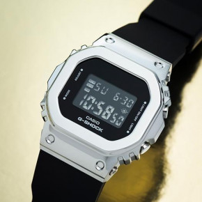   Casio GM-S5600-1ER 4