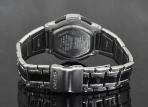   Casio AQF-102WD-1BVEF