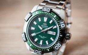   Orient EM7R001F