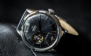   Orient RA-AG0004B10B 3