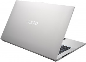  Gigabyte Aero 17 (AERO_17_XE5-73RU744JP) Silver 6