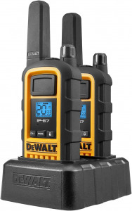  2  DeWalt Heavy Duty Walkie-Talkie DXFRS800 3