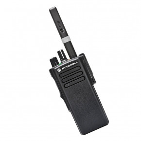    Motorola MotoTRBO DP4400 VHF 136-174M 