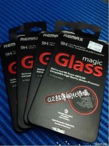   0.2mm Ultra-thin Magic Tempered Glass iPhone 6/6s Remax 351002