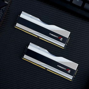  ' G. Skill Trident Z5 RGB Silver DDR5-6000 64GB (2x32GB) CL32-38-38-96 1.40V 7