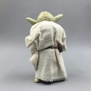   Neca Baby Yoda     5