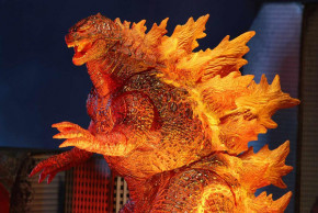 Գ Neca   - Flaming Godzilla 2019 6