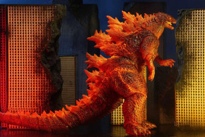 Գ Neca   - Flaming Godzilla 2019 8