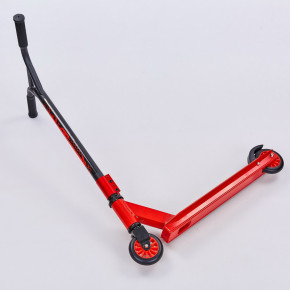   Scooter     D01 8