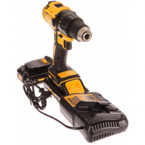  - DeWalt DCD777D2T 6