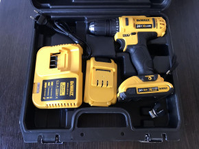   DeWALT DCD791