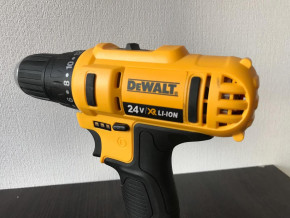   DeWALT DCD791 3