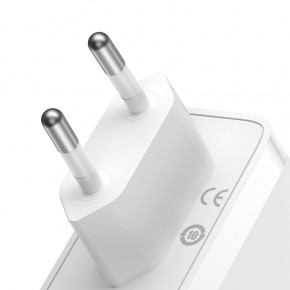    Baseus GaN5 Pro 3 , USB + Type-C 140W  +  Baseus Superior Type-C to Type-C 240W(48V/5A)  (CCGP100202) 6
