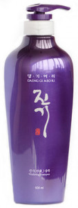      Daeng Gi Meo RI Vitalizing Shampoo 500 