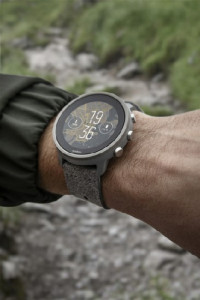 - Suunto 7 Stone Grey Titanium 10