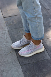   Adidas Yeezy Boost 350 V2 Synth    (    350 2) 4