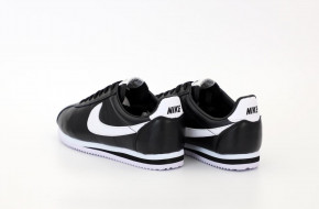    Nike Cortez Black Leather  7