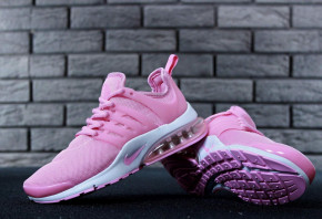    Nike Air Presto 4