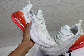 Ƴ  Air Max 270    8