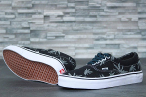  Vans Black Palm 3