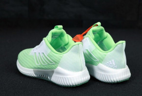 Ƴ  Adidas Climacool    7