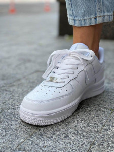   Nike Air Force 1 Low White  5