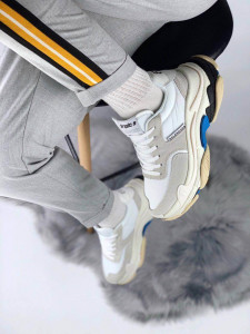  Balenciaga Triple S 2.0 White 9