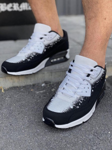     Nike Air Max 90     43,45 3