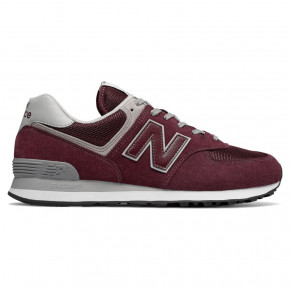  New Balance 574 Classic   (42)