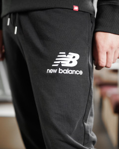  New Balance NB Ess Stacked Logo L (MP03558BK) 7