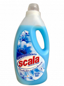 -   1650  Scala Ammorbidente Fiordalisio E Gardenia Blu 8006130504397