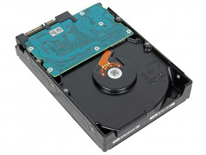  HDD SATA 2.0TB Toshiba P300 5400rpm 128MB (HDWD220EZSTA) 4