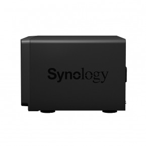   NAS Synology (DS1621XS+) 6