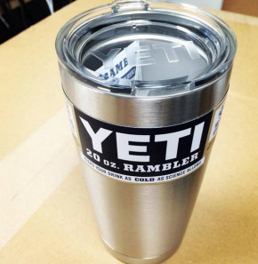  YETI Rambler Tumbler 20 OZ  5