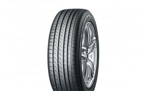 Yokohama BluEarth RV02 235/50 R18 97V