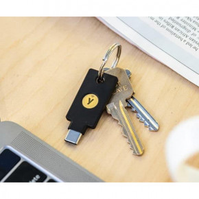    Yubico YubiKey 5C NFC 4