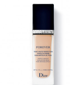   Dior Diorskin Forever 040 - Miel () 6